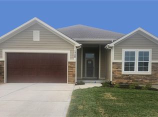 1738 NW 107th Ter, Kansas City, MO 64155