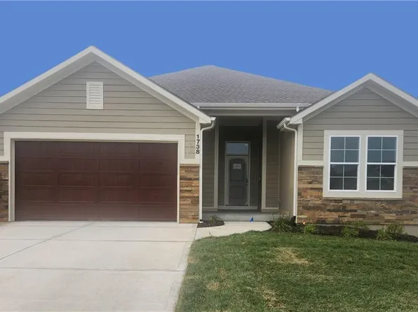 1738 NW 107th Ter, Kansas City, MO 64155