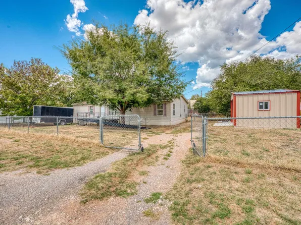 960 Navajo Dr, Burnet, TX 78611