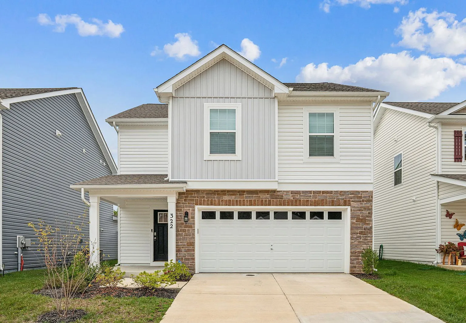 4 bed, 2.5 bath, 4182 sqft, $3,250 — Photo 1