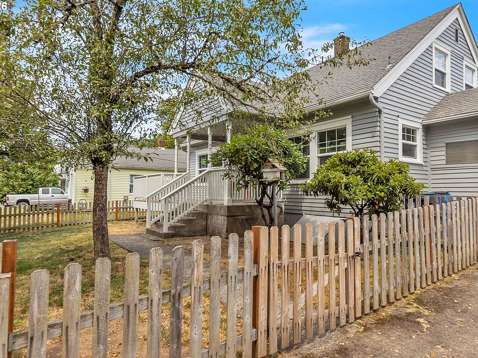 1st image of 2219 SW 6th Ave
