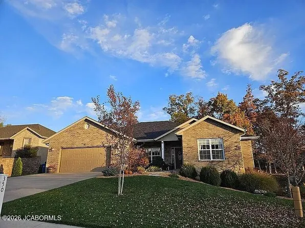 350 Northrup Ave, Holts Summit, MO 65043