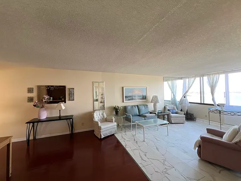 2618 Cove Cay Dr #909 — Photo 5