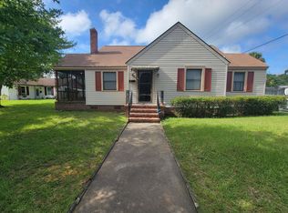 2143 E 38th St, Savannah, GA 31404