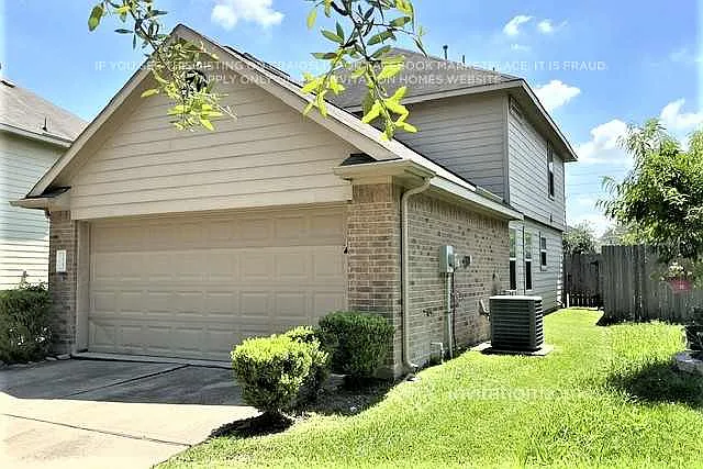 12707 Claradeen Ct — Photo 2