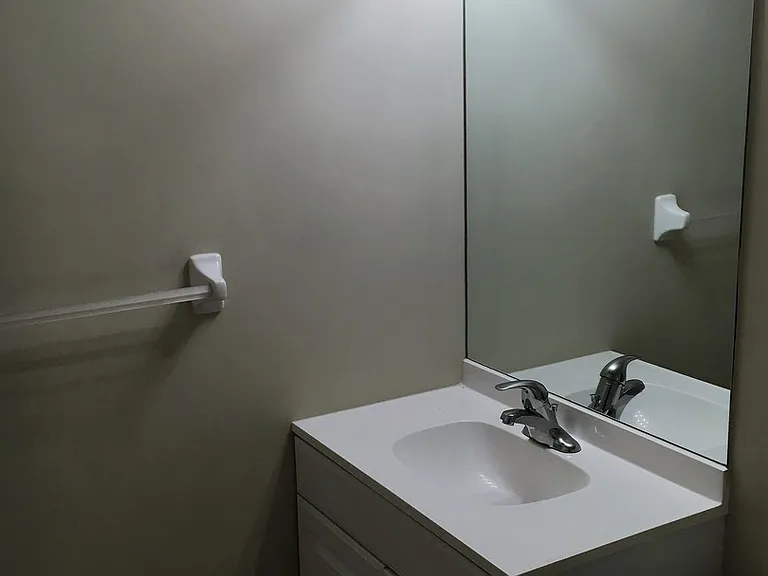 1216 Shanley Dr — Photo 26