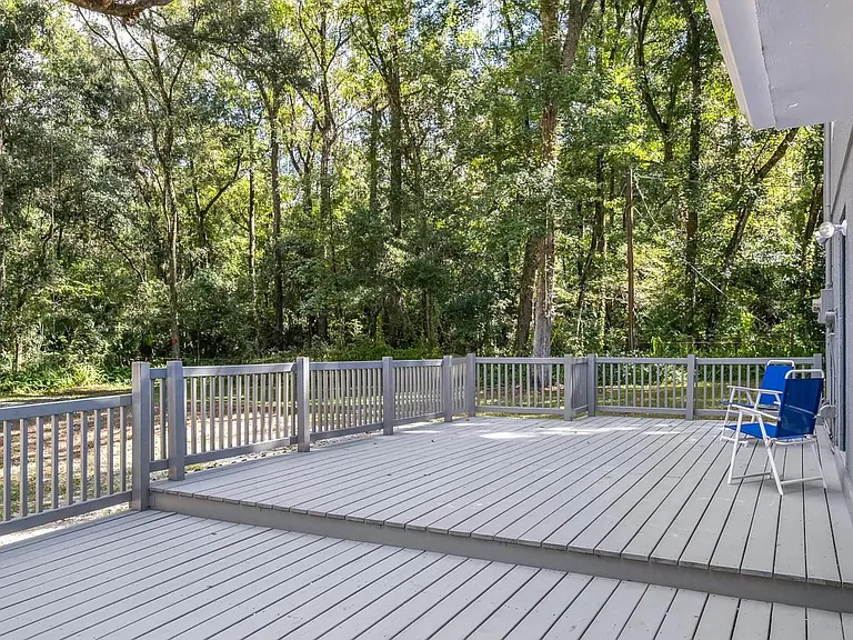 25027 Holden Dr — Photo 20