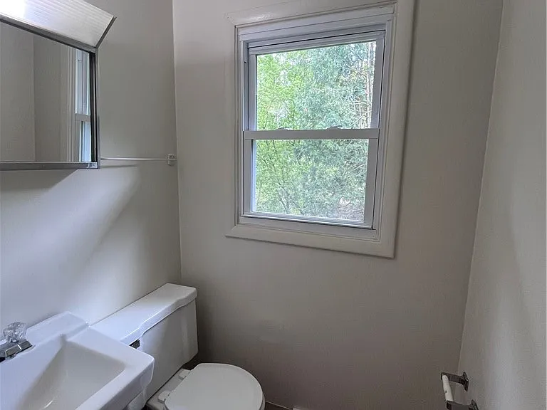 645 Sunflower Dr — Photo 8