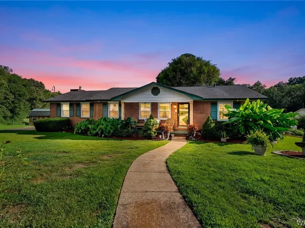 2506 Cottondale Ln, Cottondale, AL 35453