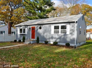 924 8th St, Pasadena, MD 21122