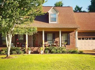 9 Cottonwood Dr, Searcy, AR 72143