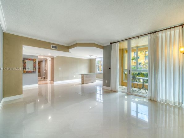 90 Alton Rd #TOWNHOUSE 2