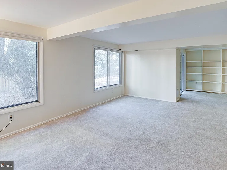 12303 Mulberry Ct — Photo 61