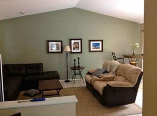 9088 SW 22nd St E #F, Boca Raton, FL 33428