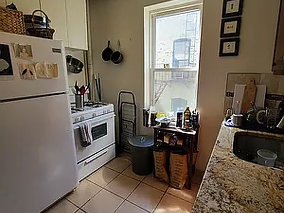 3rd image of 264 E 2nd St #34