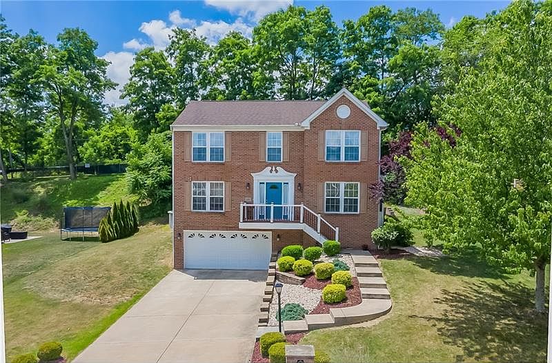 1st image of 114 Janyce Dr