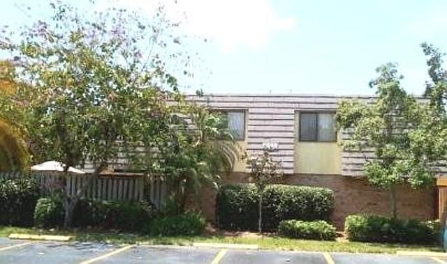 1st image of 5549 Malt Dr APT 3