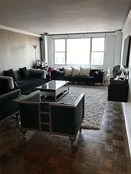 Rented by Addison Property Group
