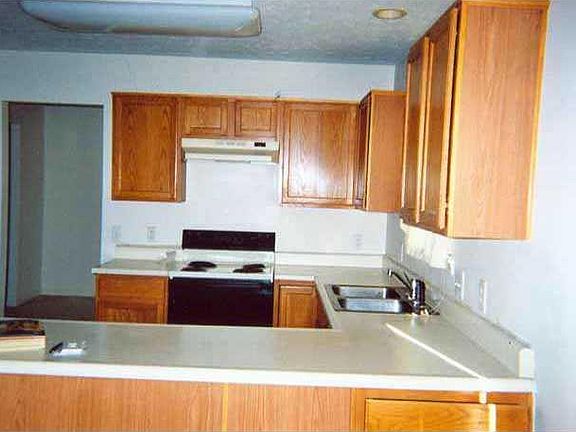 5th image of 6515 N Hollingsworth Dr