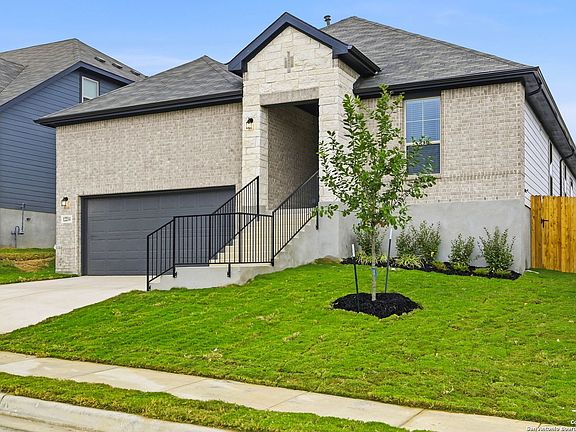 2nd image of 12214 Vista Flats