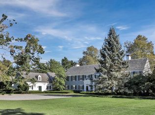 10 Club Way, Rumson, NJ 07760