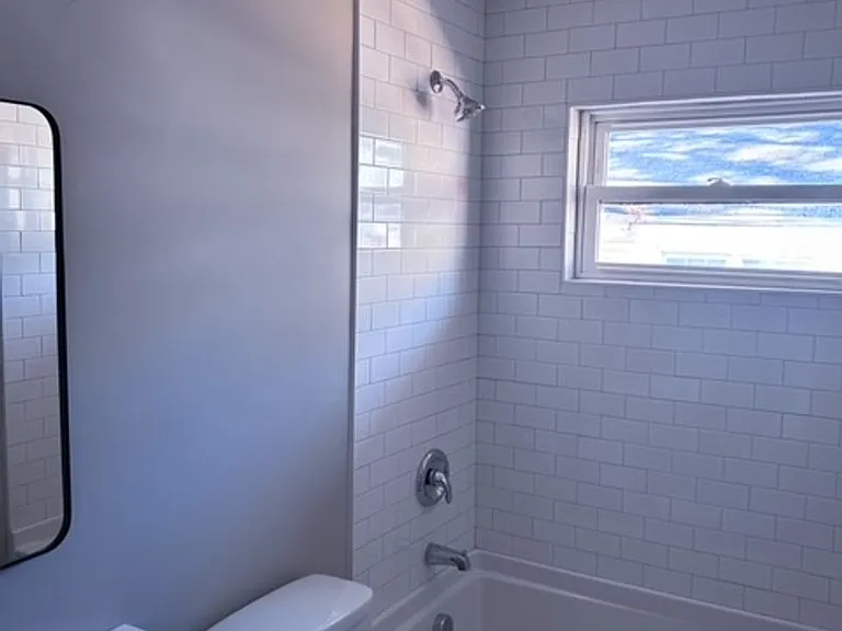 2314 Rozzelles Ferry Rd — Photo 12