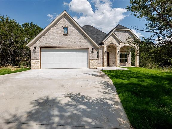 2nd image of 4011 Ponca Dr