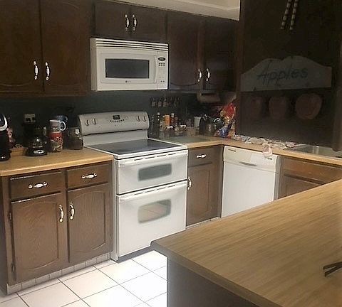 5th image of 17221 N Fairway Ct