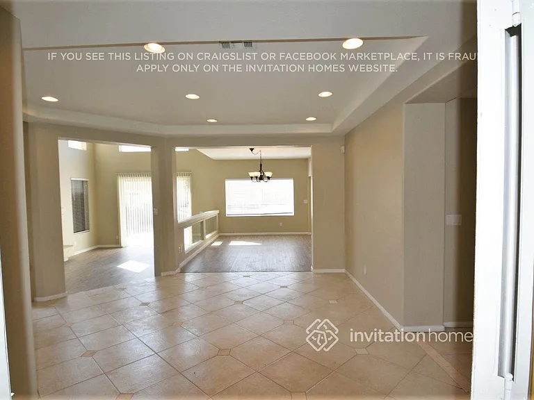 3821 Cranbrook Hl — Photo 2