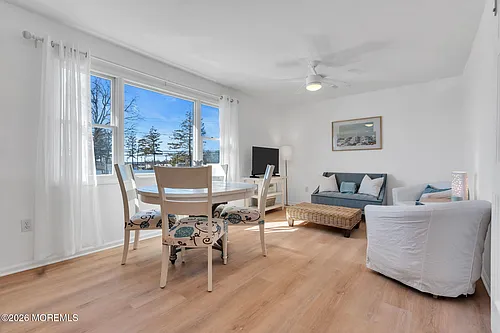 548 Washington Blvd #SEA Photo 1