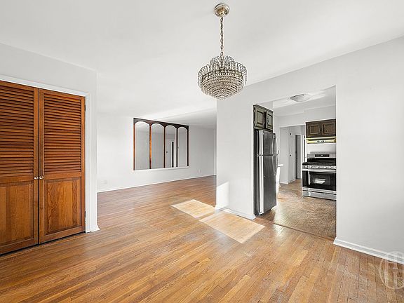 4th image of 2429 78th St
