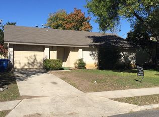 11903 El Sendero St, San Antonio, TX 78233