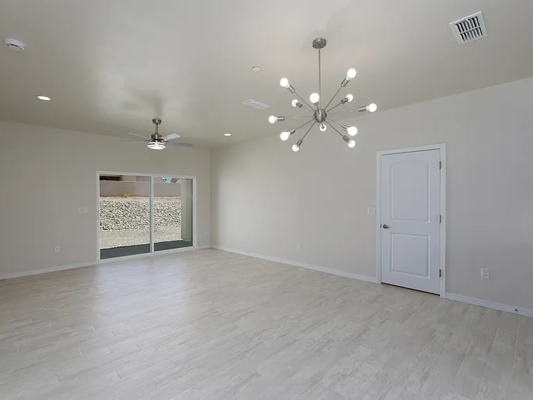 2860 Jamaica Blvd S #C-101 — Photo 6