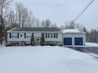 2094 Glenwood Avenue, Hermon, ME 04401