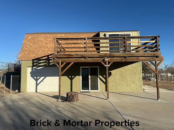 2nd image of 2541 Henning Ln #B