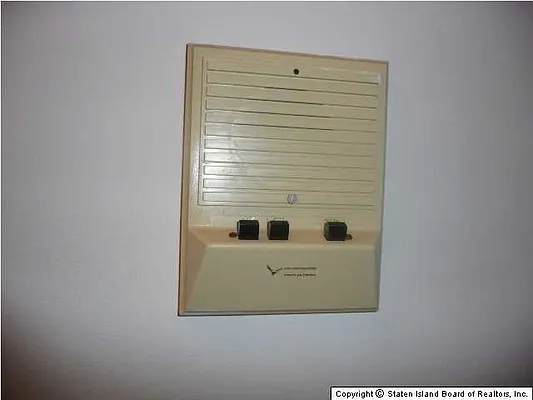 Sold by Gillani Homes Inc. | media 35