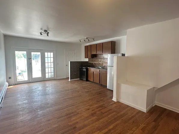 135 Eaton Pl Floor 1, Staten Island, NY 10302