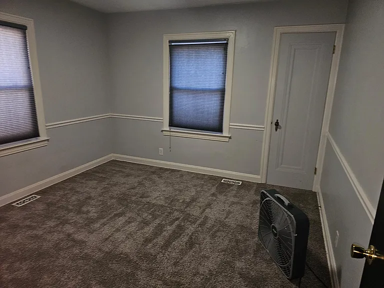 1215 Homedale Ave NW — Photo 9