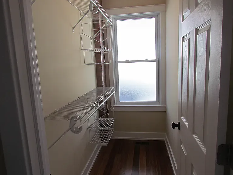 5525 Margaretta St — Photo 33