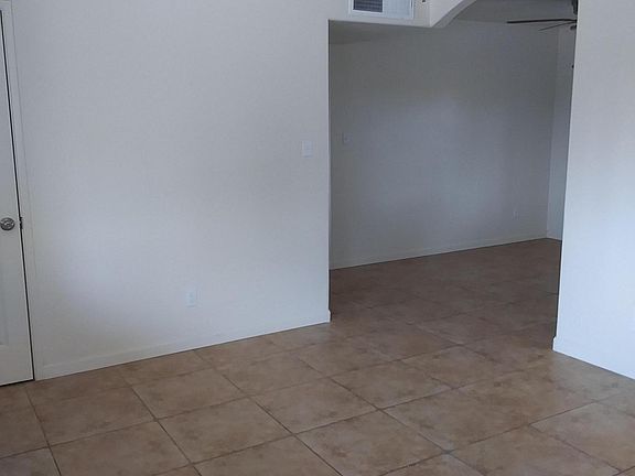 4th image of 5218 N Papaya Ave