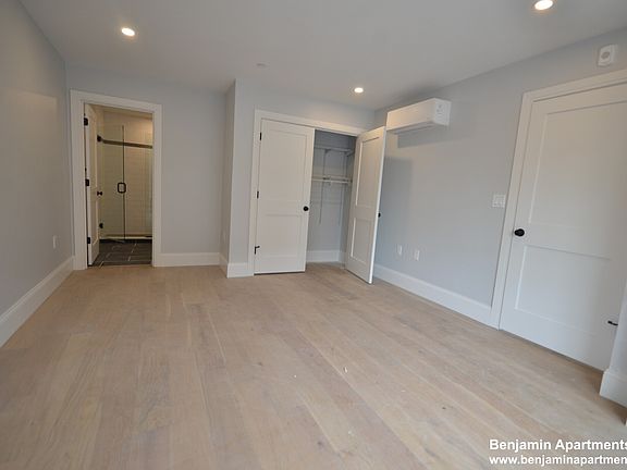 2nd image of 425 Market St #402