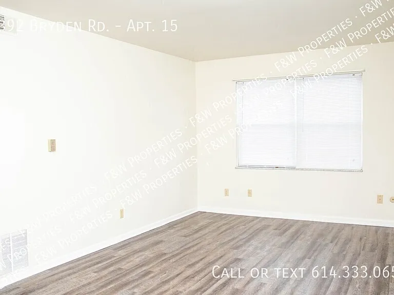 1392 Bryden Rd #15 — Photo 3