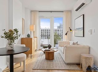 558 Sackett St #2E, Brooklyn, NY 11217