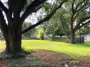 4509 Ogden Rd, Lake Charles, LA 70605