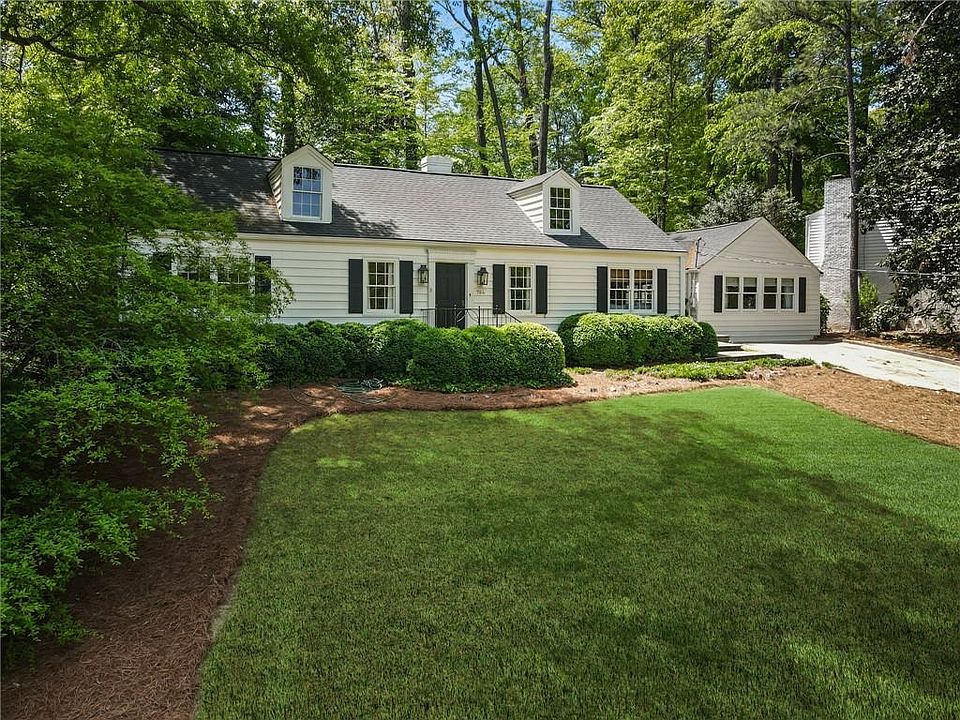 1st image of 764 Wesley Dr NW