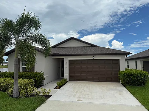 5226 Armina Pl Photo 1