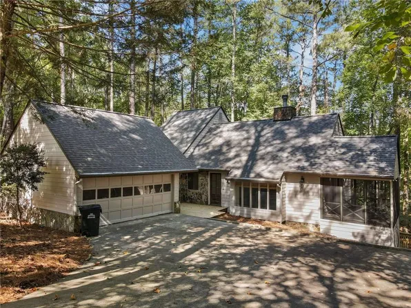 101 Smohalla Ct, Waleska, GA 30183