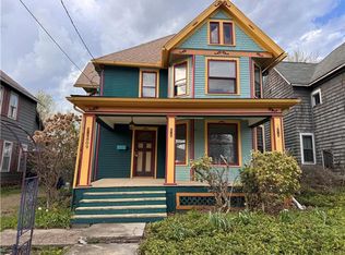 809 Linden St, Sharon, PA 16146