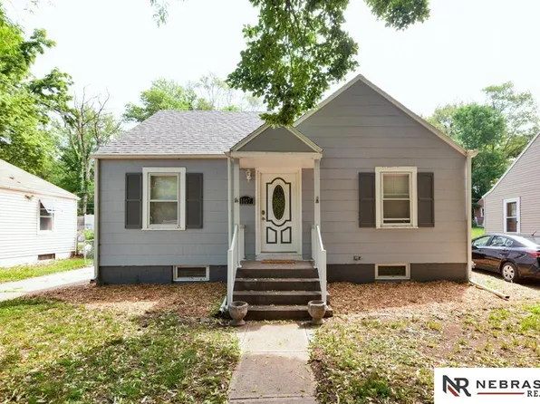 1017 Bert Murphy Blvd, Bellevue, NE 68005