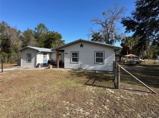 9705 N Cortlandt Dr, Citrus Springs, FL 34434